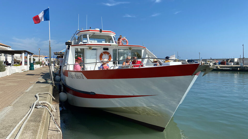 Visite de la Camargue en bateau les Quatre Maries-Saintes-Maries de la Mer
